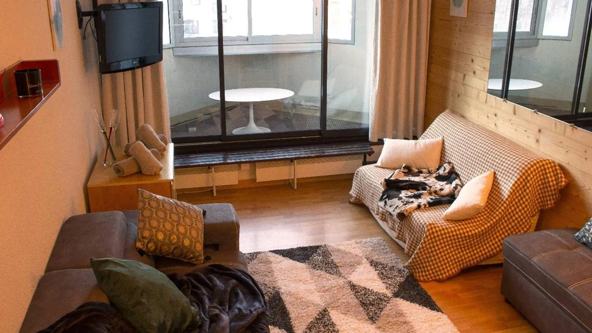 Studio Cosy Avec Balcon Ferme, Au Pied Des Pistes A Isola 2000 - Fr-1-292-211 Apartment